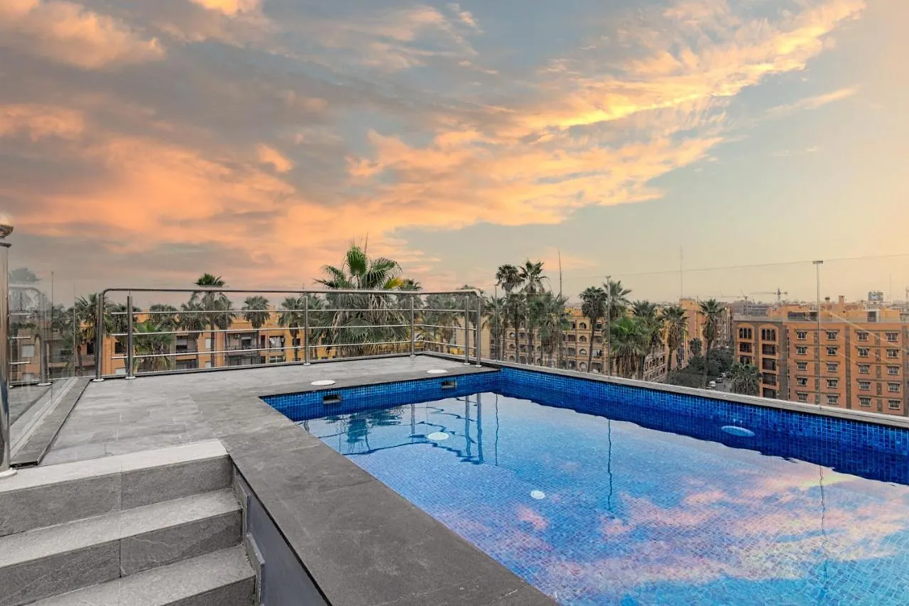 Rooftop Pool, Bright & Cozy Apartment In City Center Marrakesh