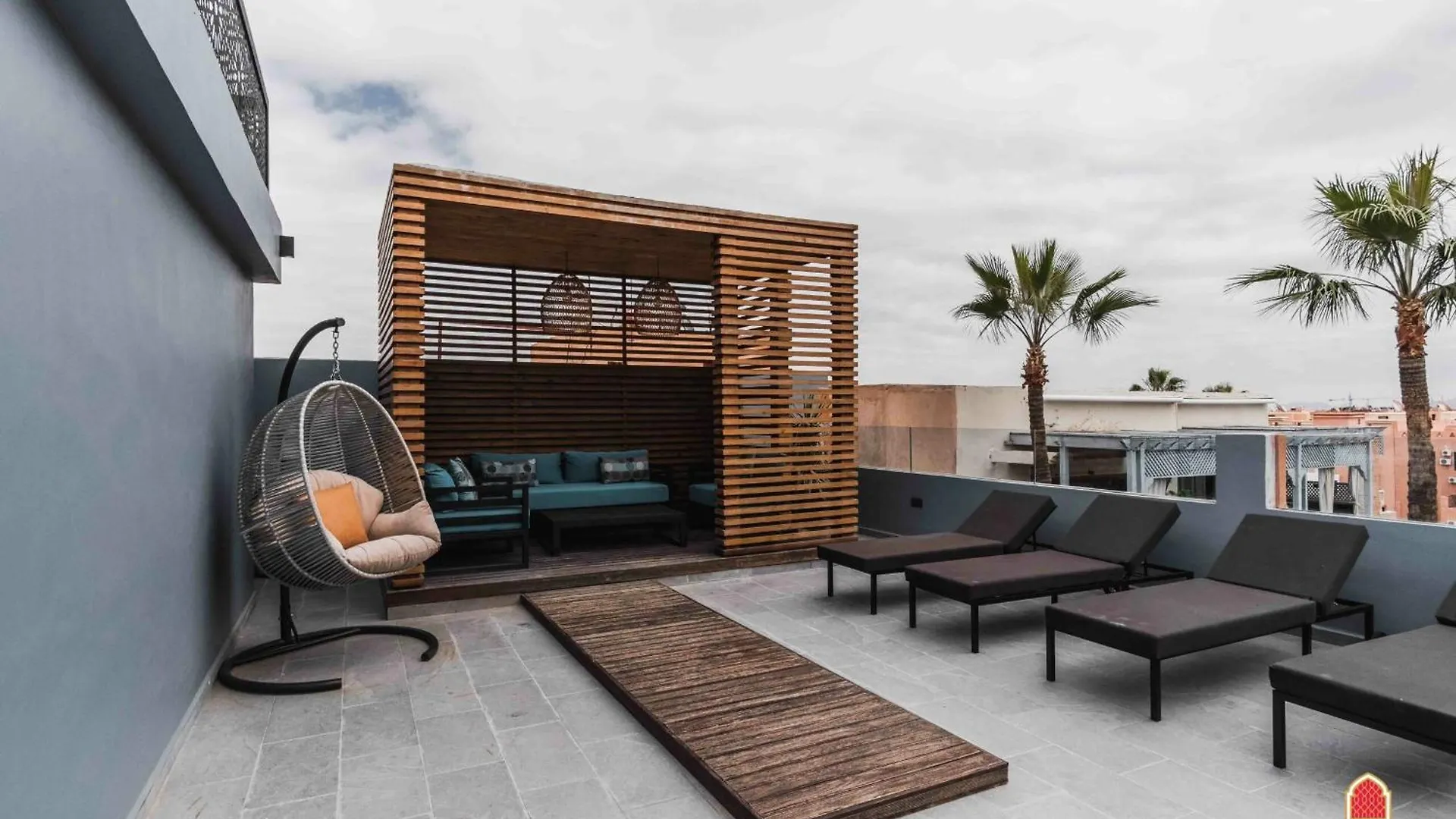 Rooftop Pool, Bright & Cozy Apartment In City Center Marrakesh